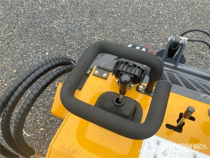 Rexus X480 Mini Compact Track Loader (Unused) Lietoti riteņu kompaktiekrāvēji