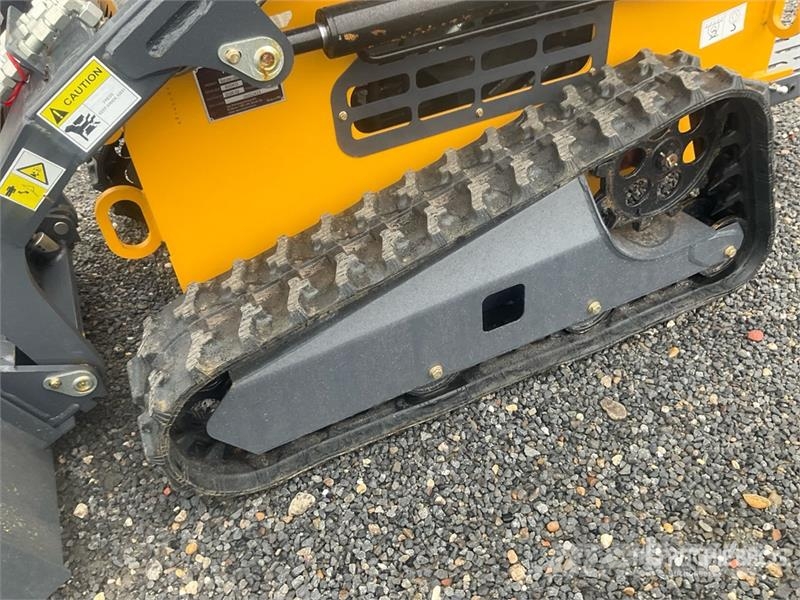 Rexus X480 Mini Compact Track Loader (Unused) Lietoti riteņu kompaktiekrāvēji