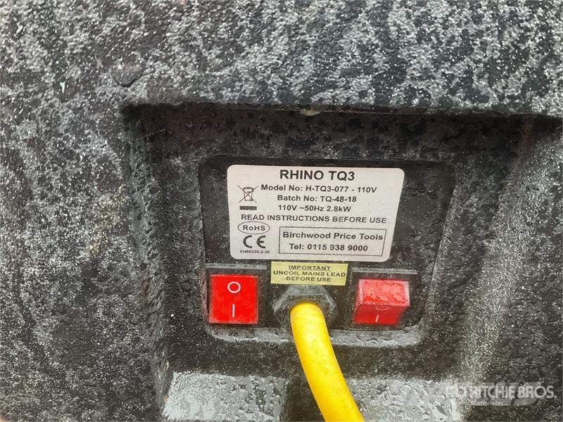 Rhino of (12) Rhino TQ3 Space Heater معدات التسخين والإذابة