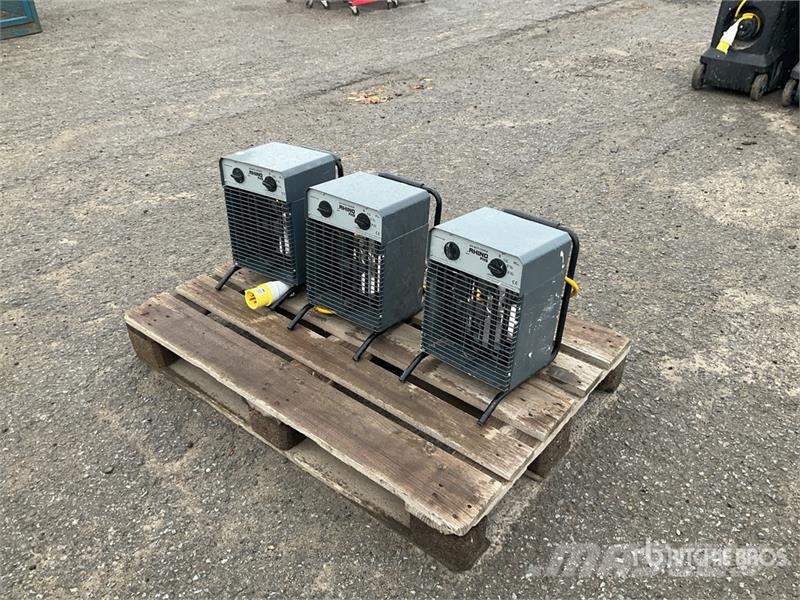 Rhino of (3)  Rhino FH3 Space Heater معدات التسخين والإذابة