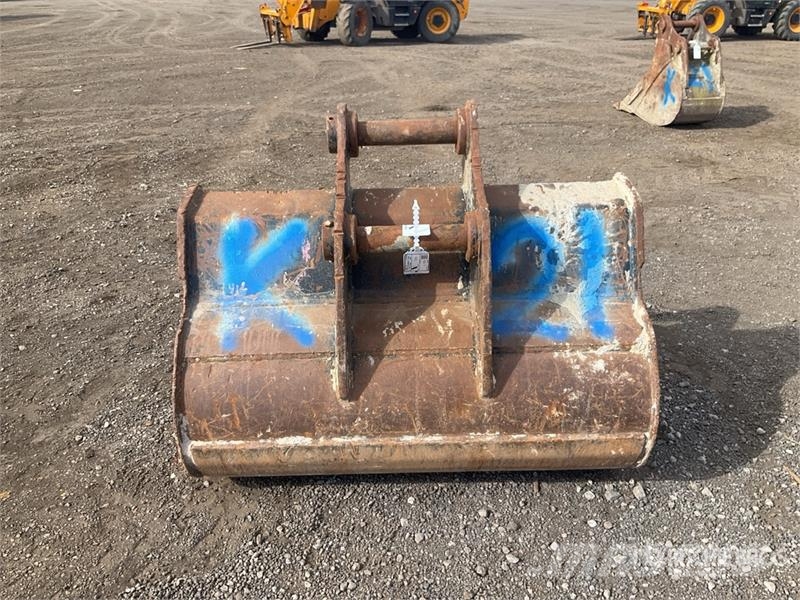 Rhinox 1500 mm Digging Excavator Bucket - Fits 20 Ton Buckets