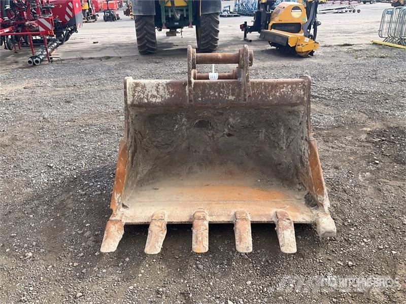 Rhinox 1500 mm Digging Excavator Bucket - Fits 20 Ton Buckets
