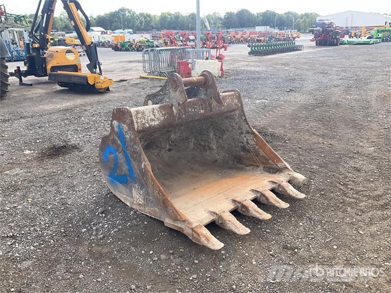 Rhinox 1500 mm Digging Excavator Bucket - Fits 20 Ton Buckets