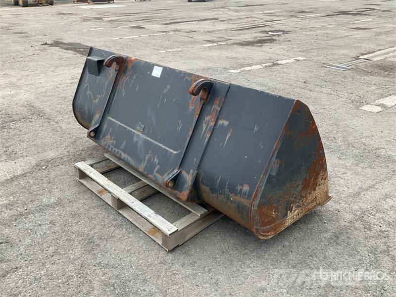 Rhinox 2230 mm Telehandler Bucket دلاء