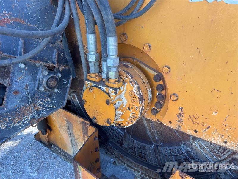 Rivard PORTEUR RIV 152 Tracked Trancheuse Sur Chen Trenchers