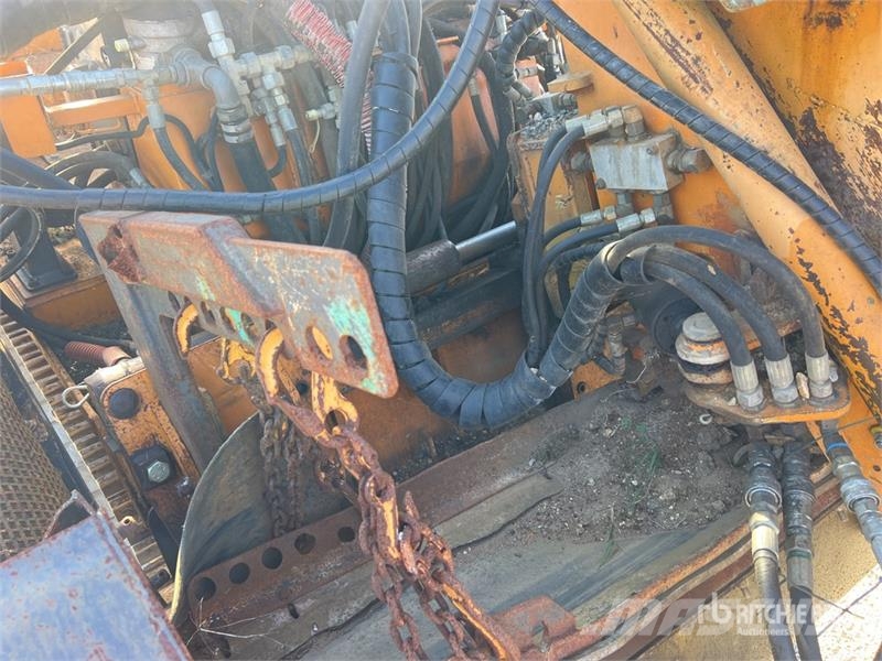 Rivard PORTEUR RIV 152 Tracked Trancheuse Sur Chen Trancheuse