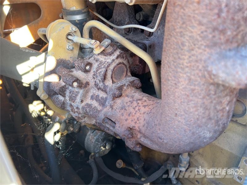 Rivard PORTEUR RIV 152 Tracked Trancheuse Sur Chen Trancheuse