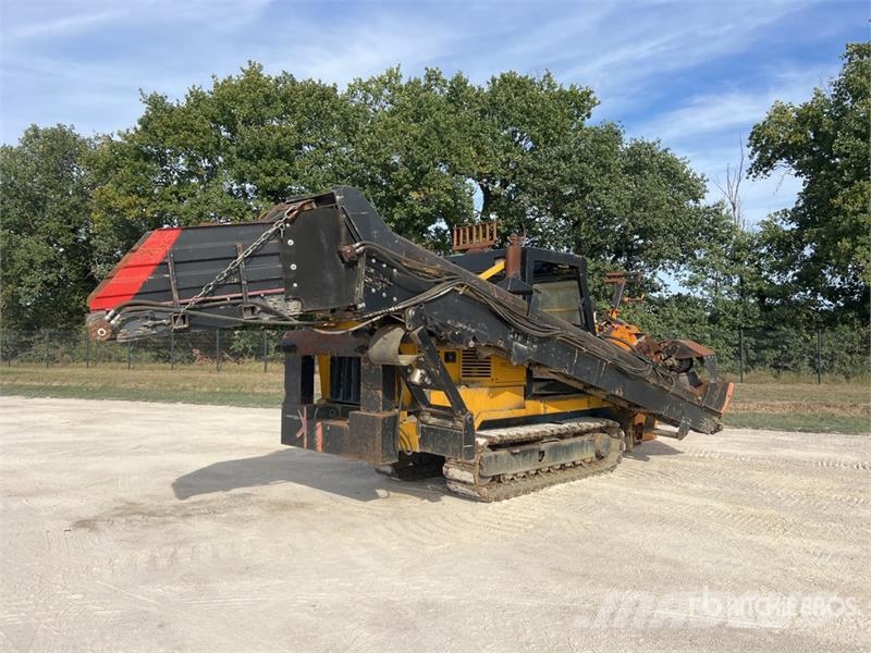 Rivard Porteur Riv 152 Tracked Trancheuse Sur Chen Trenchers