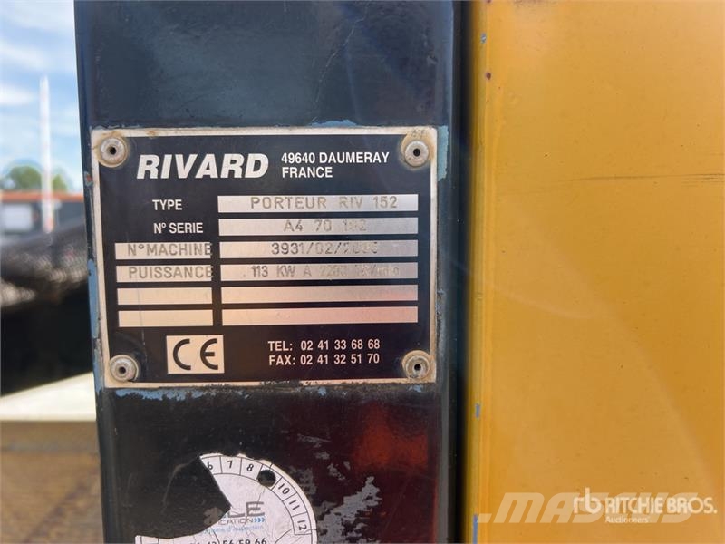 Rivard Porteur Riv 152 Tracked Trancheuse Sur Chen Trenchers