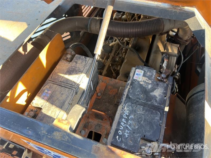 Rivard PORTEUR RIV 152 Tracked Trancheuse Sur Chen Trenchers