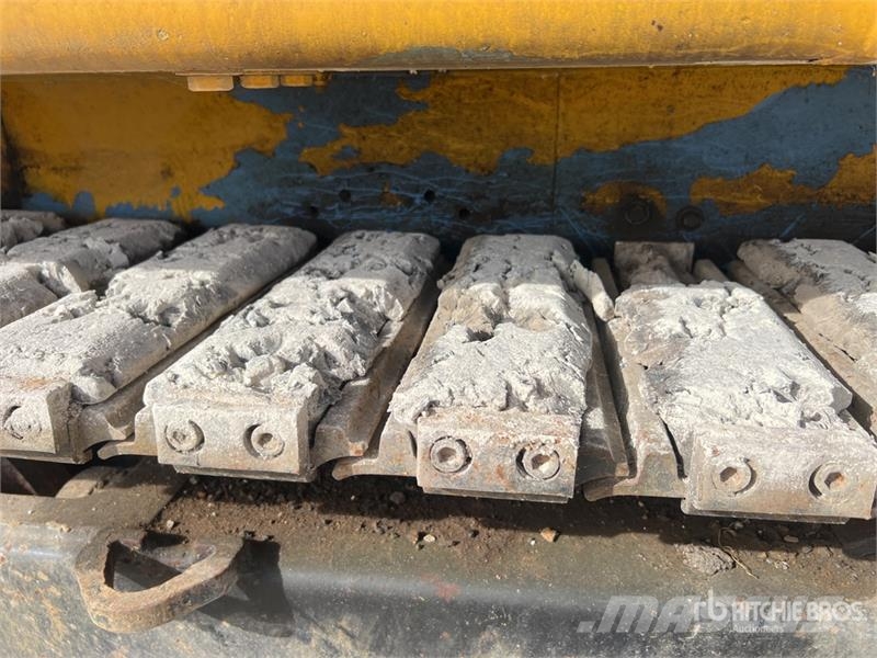 Rivard Porteur Riv 152 Tracked Trancheuse Sur Chen Trenchers