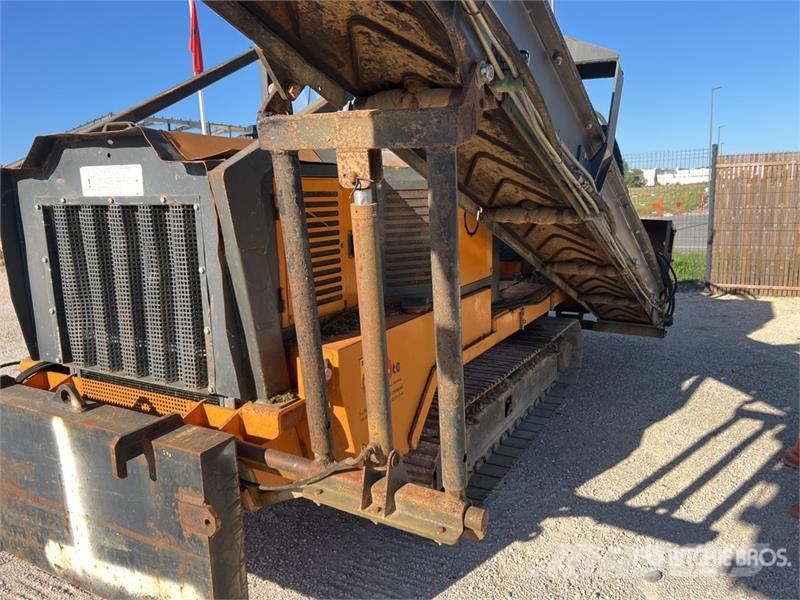Rivard PORTEUR RIV 152 Tracked Trancheuse Sur Chen Trancheuse