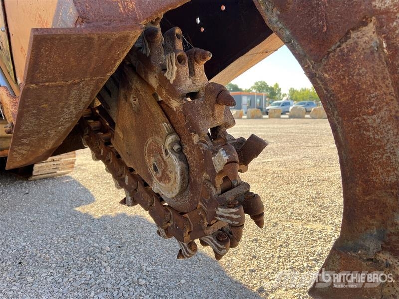 Rivard RIV 152 Tracked Trancheuse Sur Chenilles Tr Kedjegrävmaskiner