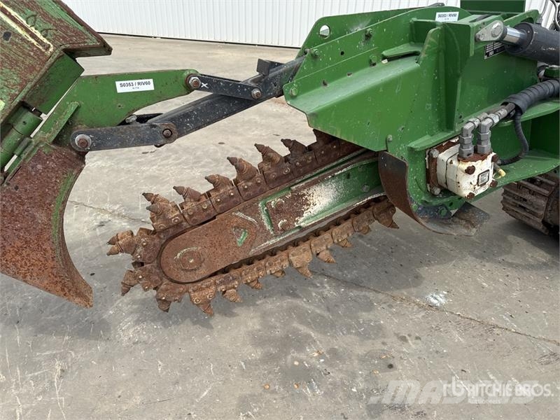 Rivard RIV 60E Tracked Trancheuse Trencher Kedjegrävmaskiner