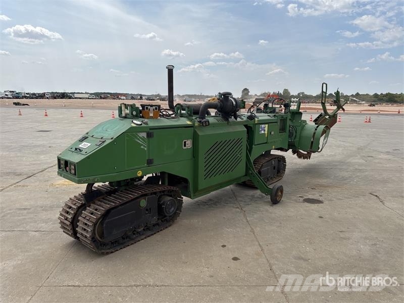 Rivard RIV 60E Tracked Trancheuse Trencher Kedjegrävmaskiner