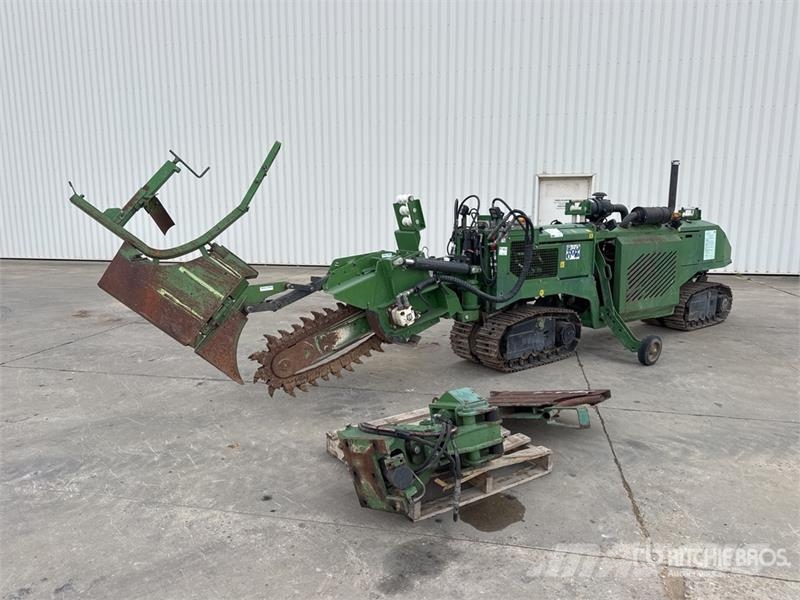 Rivard RIV 60E Tracked Trancheuse Trencher Kedjegrävmaskiner