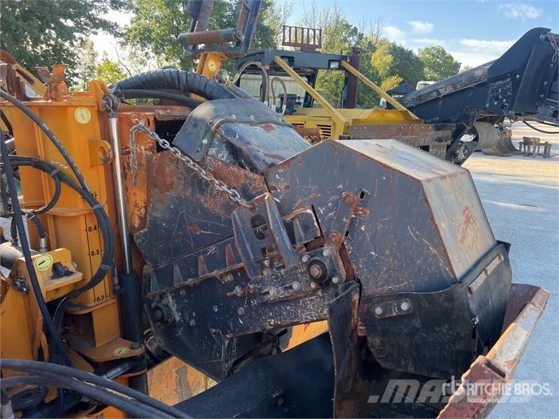 Rivard RIV152 Tracked Trancheuse Sur Chenilles Tra Trancheuse