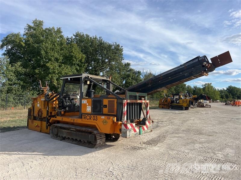 Rivard RIV152 Tracked Trancheuse Sur Chenilles Tra Trancheuse