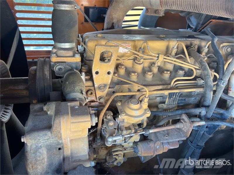 Rivard RIV152 Tracked Trancheuse Sur Chenilles Tra Trancheuse
