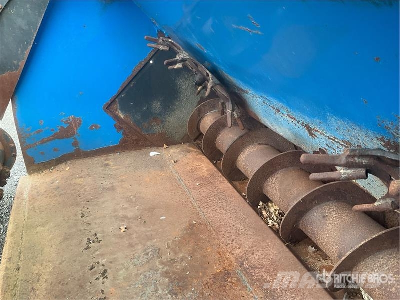 Robert BV3002 Silage Bucket ماكينات زراعية - غير ذلك