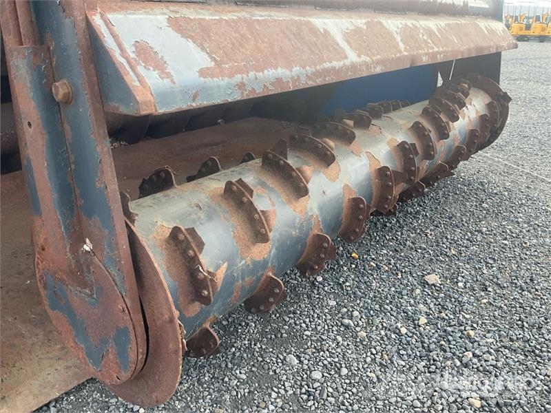 Robert BV3002 Silage Bucket ماكينات زراعية - غير ذلك