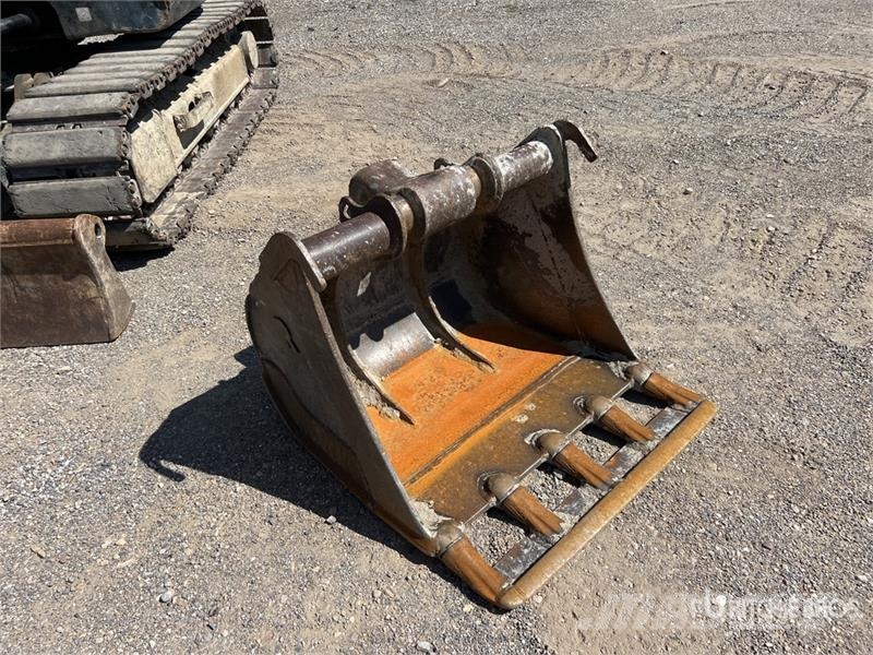  Robex 80CR-9 Midi-Pelle Compact Tracked Excavator 履带挖掘机