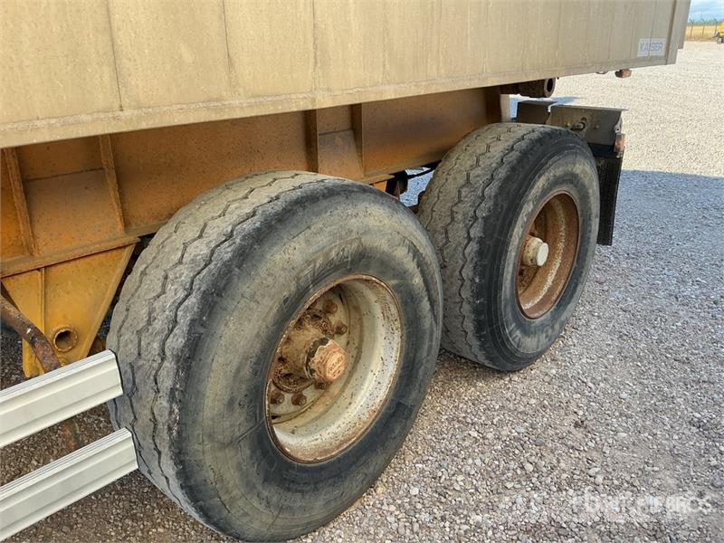 Robuste T/A Aluminum End Dump Trailer Bañeras