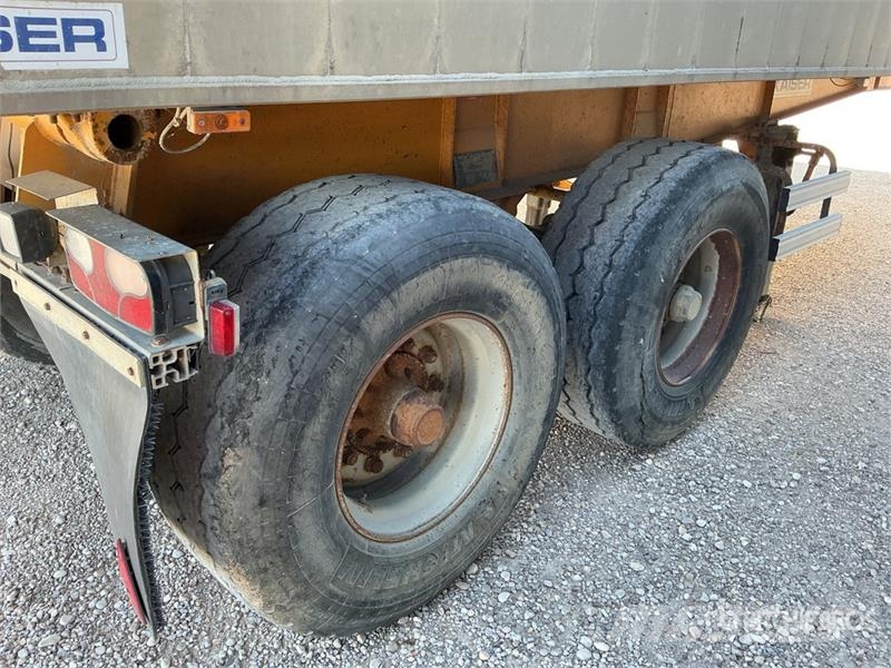 Robuste T/A Aluminum End Dump Trailer Bañeras