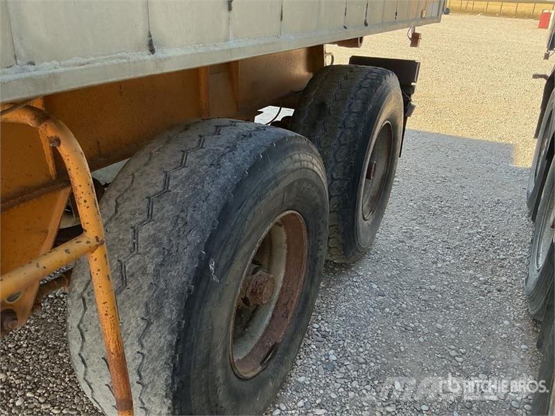 Robuste T/A Aluminum End Dump Trailer Bañeras