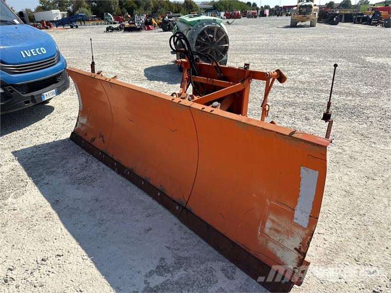 Roga Medium 220CM LFN22 Snow Plow Chasse neige