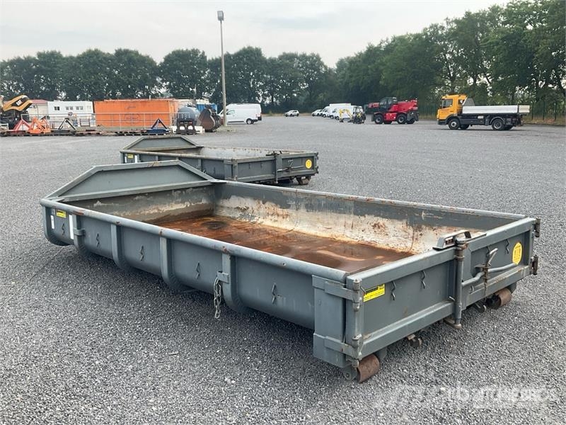 Roll-Off Container Erikonteinerid