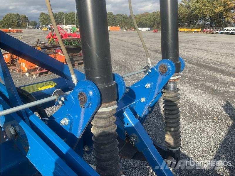 Rolmako U602 Subsoiler 其他耕种机械和配件