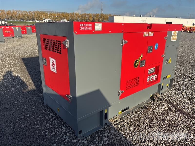 Roter Sturm GFS-90KW Skid-Mounted Generator Set (U Generatori diesel