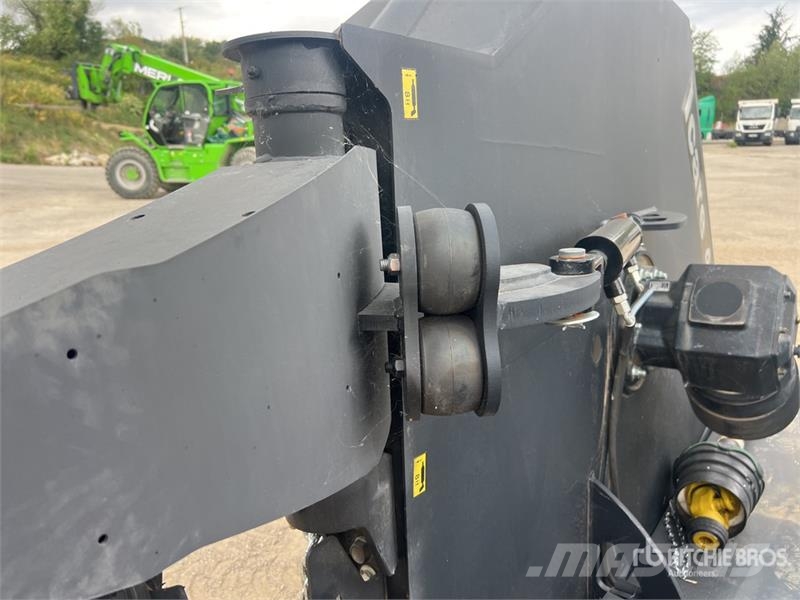 Rousseau Icare 460 4600 mm 3-Point Hitch Gyrobroyeur Rotary Odstranjivači stabljika krompira