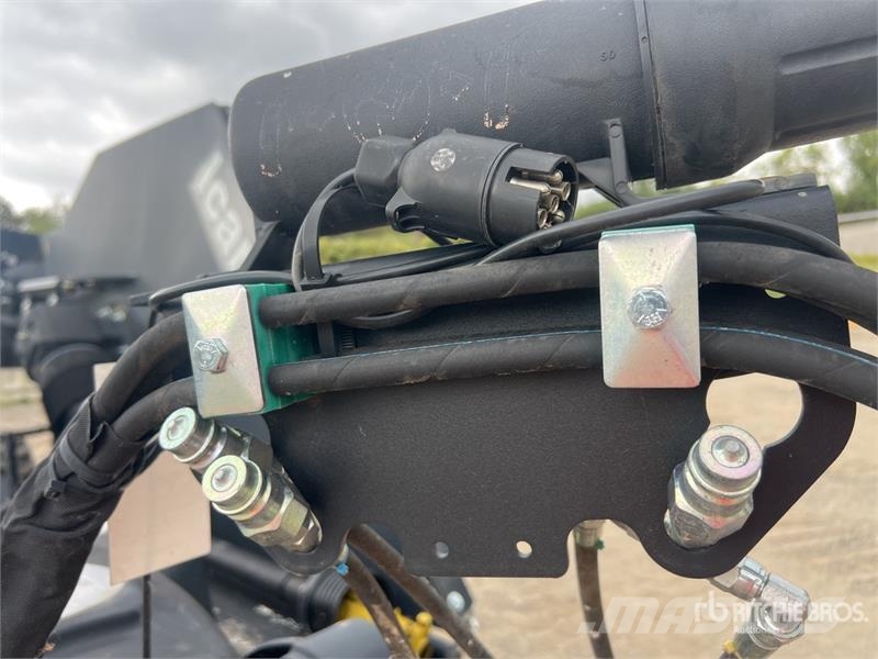 Rousseau Icare 460 4600 mm 3-Point Hitch Gyrobroyeur Rotary Odstranjivači stabljika krompira