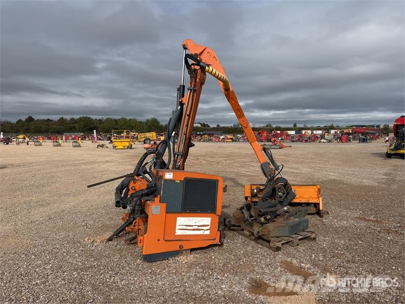 Rousseau TR61P.DDAAD Epareuse Brush Cutter モアー