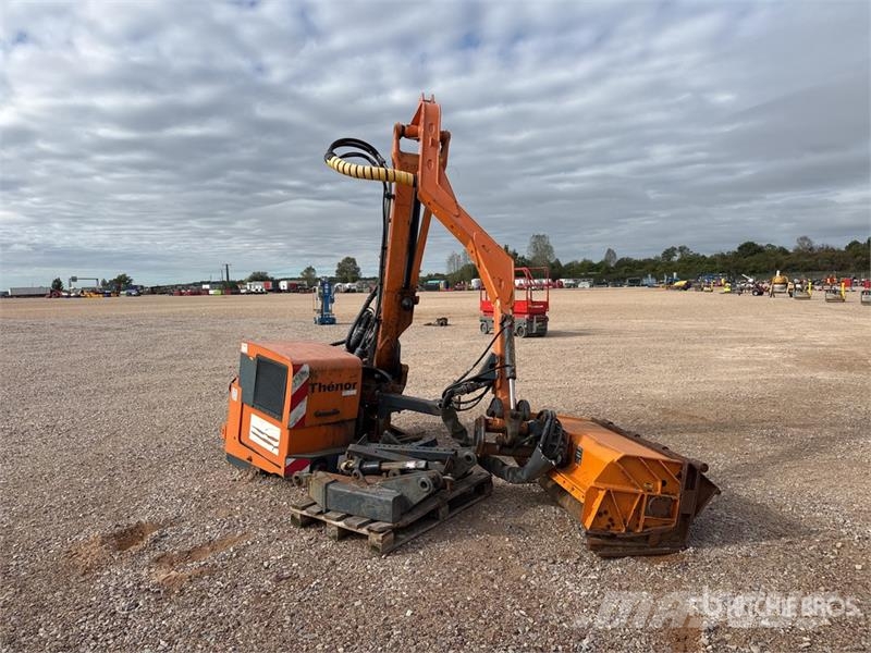 Rousseau TR61P.DDAAD Epareuse Brush Cutter モアー