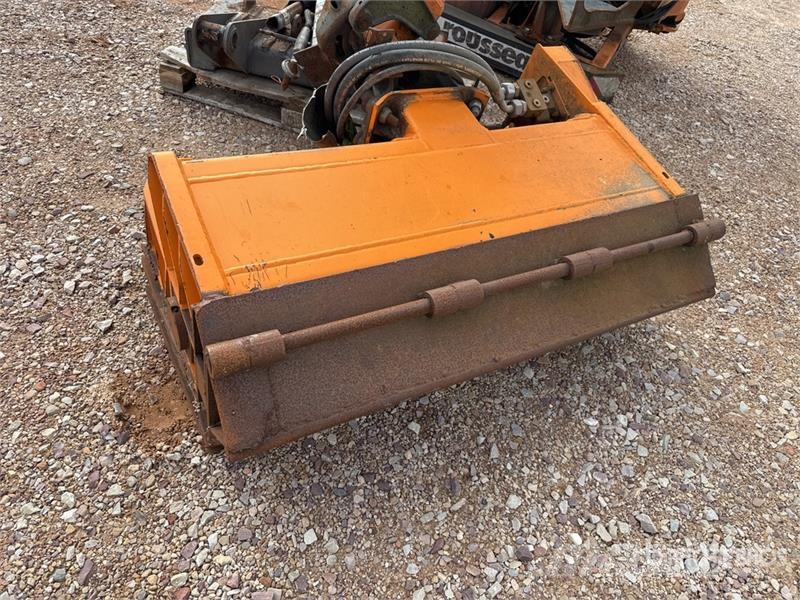 Rousseau TR61P.DDAAD Epareuse Brush Cutter モアー