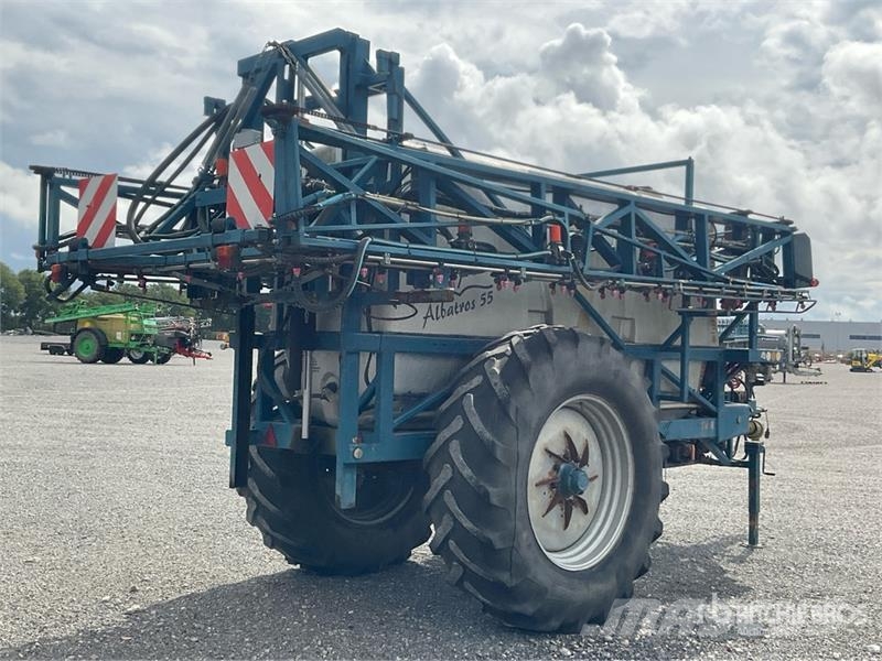 RTS Albatross 55 30 m S/A High Clearance Pull-Type Spr Pulvérisateurs traînés