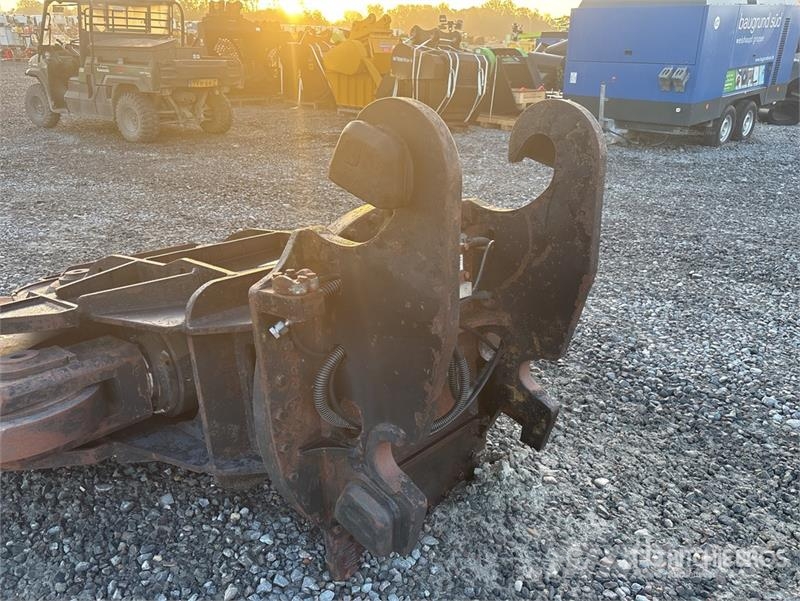 Saes HSC 55RH Hydraulic Demolition Shear Shears