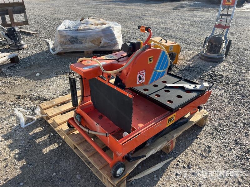 Saint-Gobain CM 42 Table Saw Компоненты строительной техники