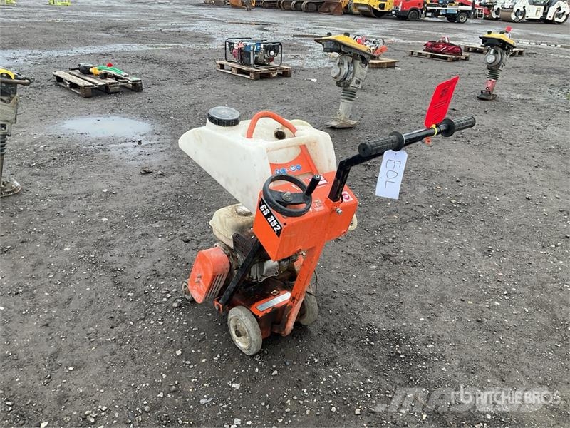 Saint Gobain CS352 Cut-Off Saw مكونات أخرى