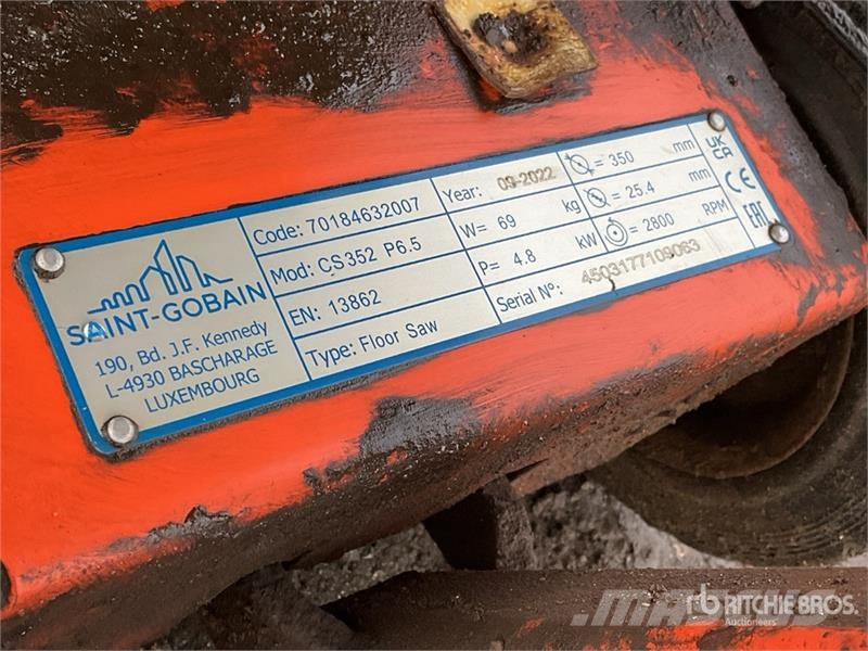 Saint Gobain CS352 Cut-Off Saw مكونات أخرى
