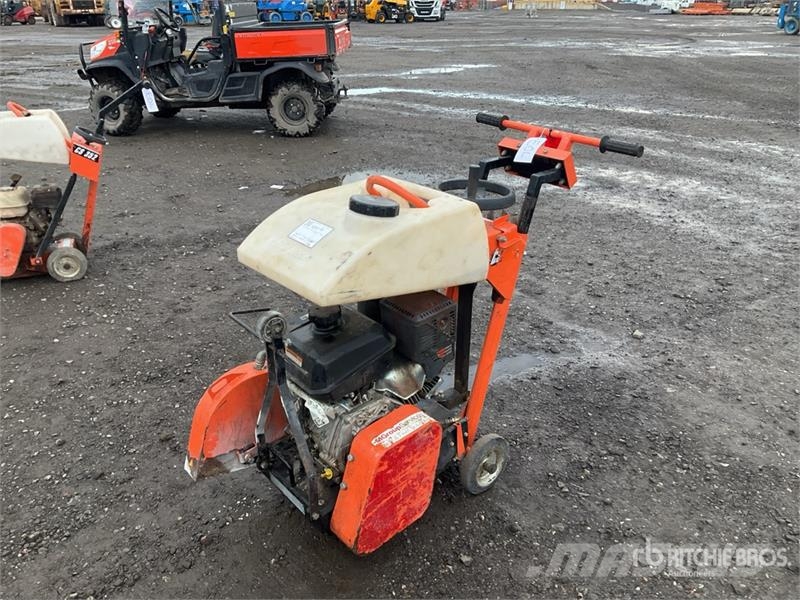 Saint Gobain CS451 Cut-Off Saw مكونات أخرى