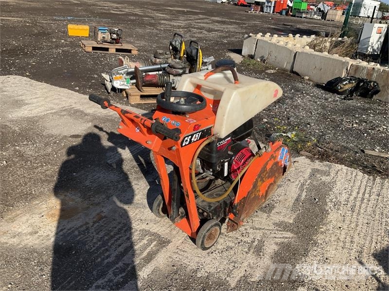  Saint-Gobain CS451 P14 Walk-Behind Saw Sawmills