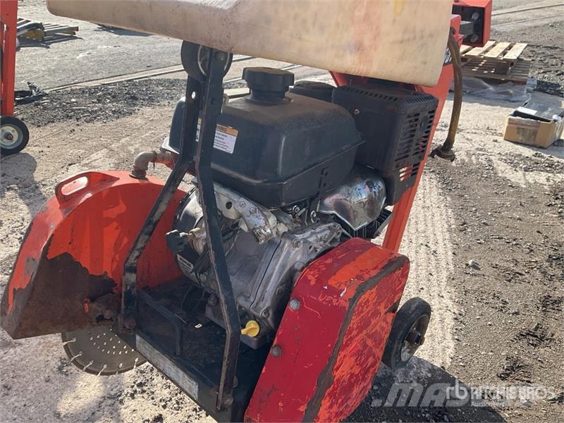 Saint-Gobain CS451 P14 Walk-Behind Saw Sawmills