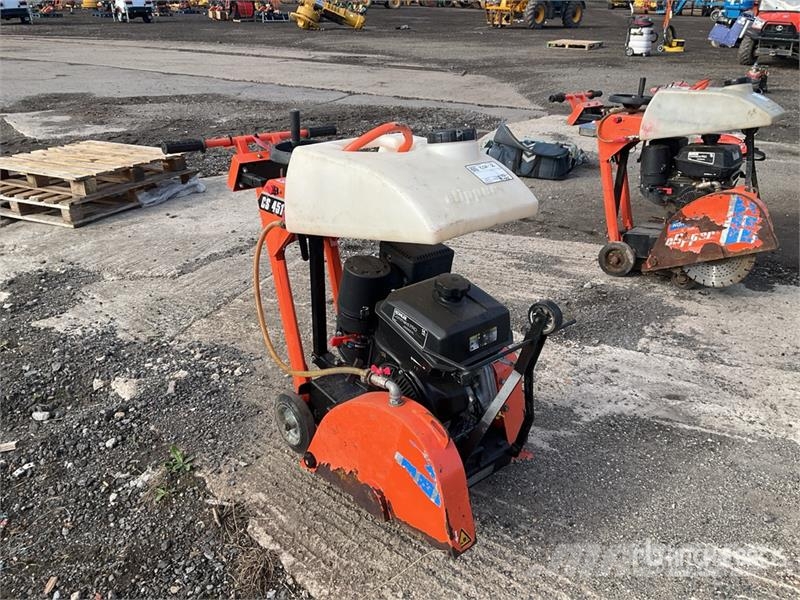  Saint-Gobain CS451 P14 Walk-Behind Saw Sawmills