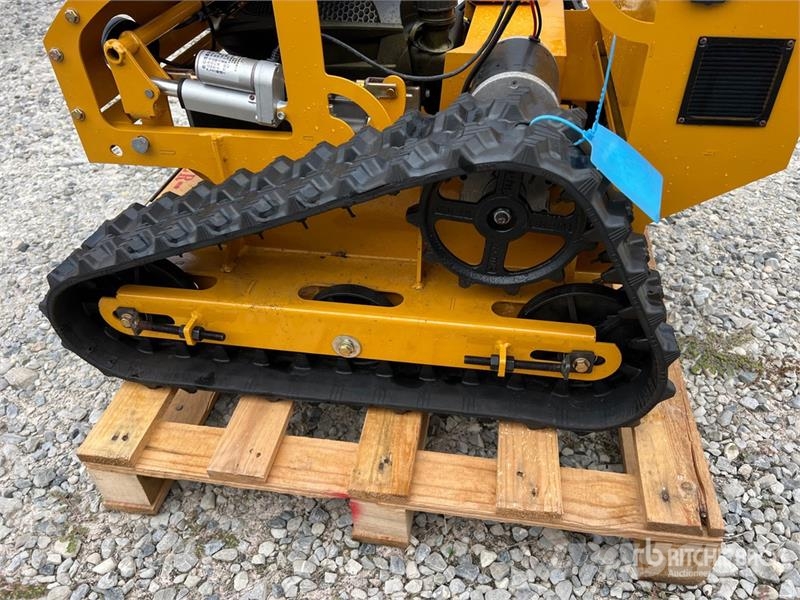  Salini RC900 Lawn Mower (Unused) ركوب الحشائش