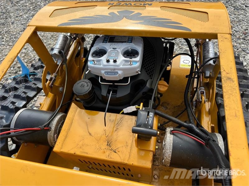  Salini RC900 Lawn Mower (Unused) ركوب الحشائش