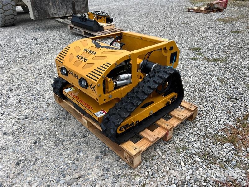  Salini RC900 Lawn Mower (Unused) ركوب الحشائش